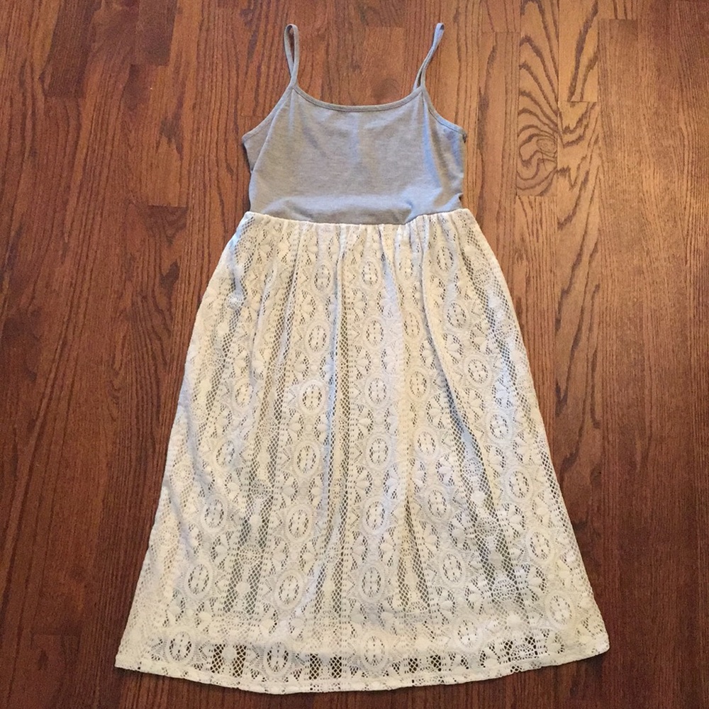 Xhilaration grey and cream lace dress, xs